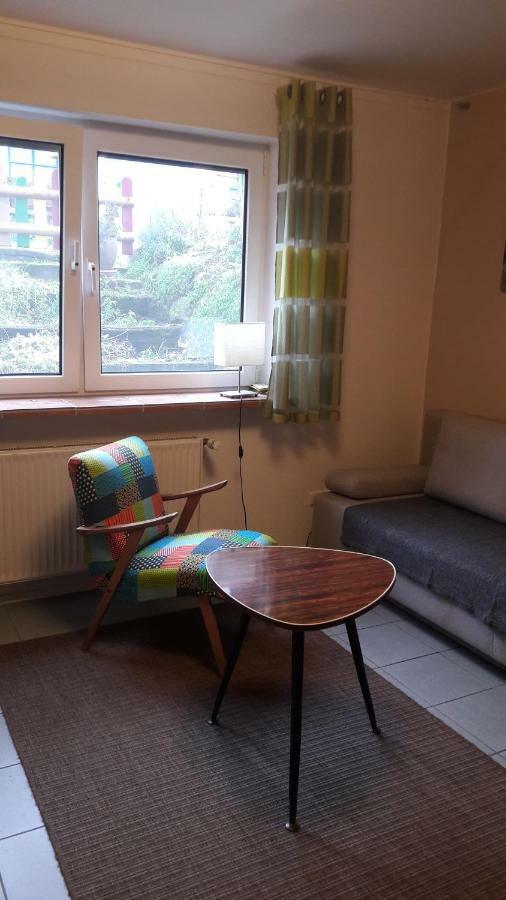 Apartment Zimmer Frei
